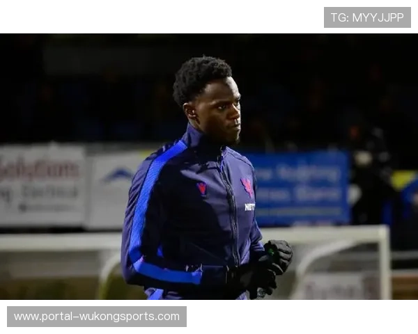 纳乌鲁·阿哈马达由水晶宫转会加盟法甲欧塞尔