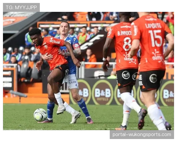 昂热1-1战平洛里昂，双方门将均贡献关键扑救